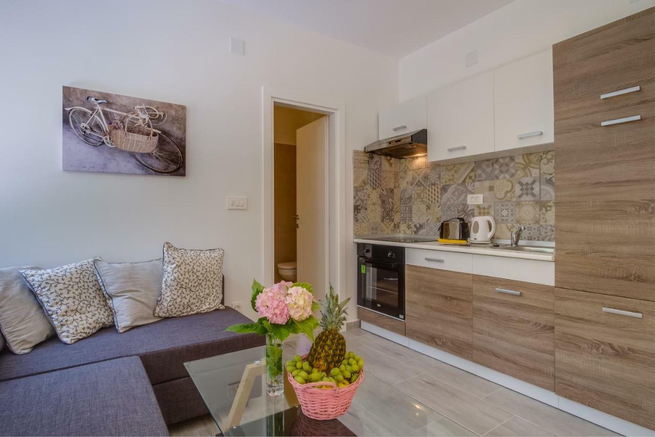 Cuore Di Milka Apartments Вели-Лошинь Экстерьер фото