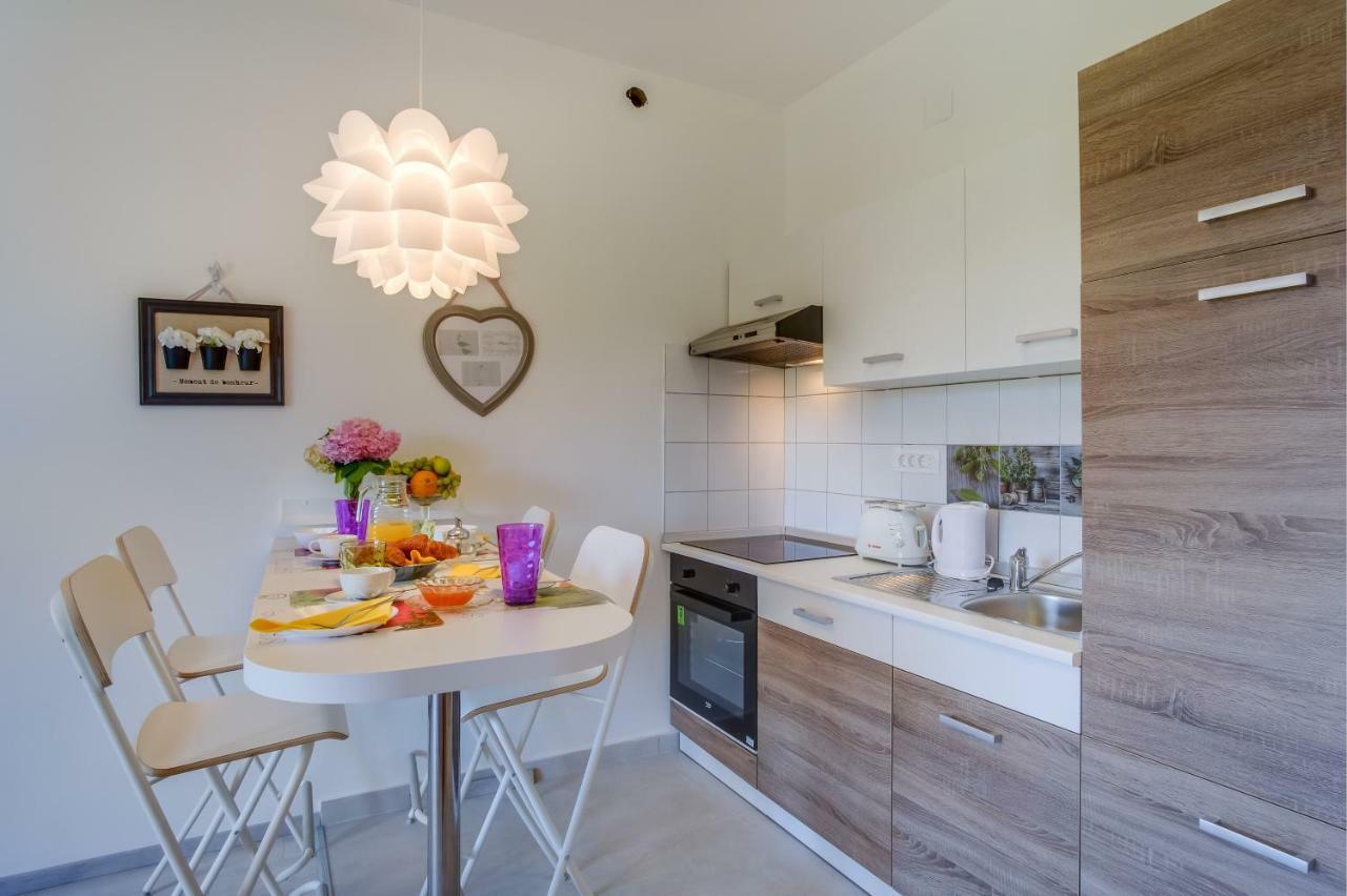Cuore Di Milka Apartments Вели-Лошинь Экстерьер фото