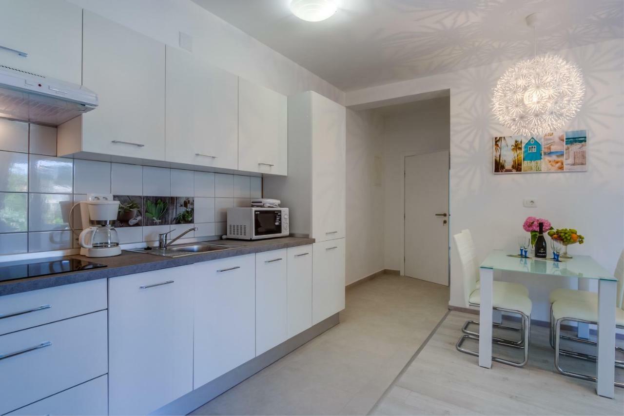 Cuore Di Milka Apartments Вели-Лошинь Экстерьер фото