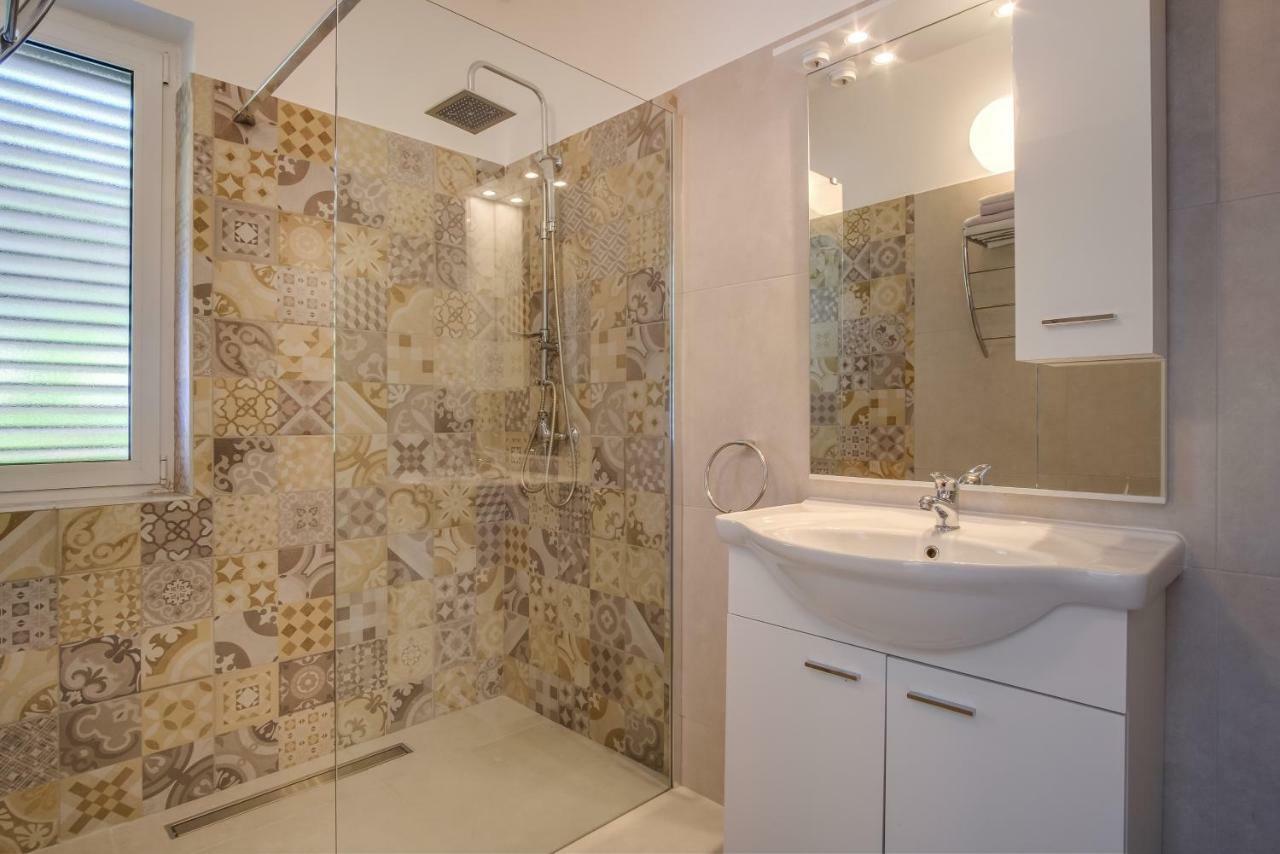 Cuore Di Milka Apartments Вели-Лошинь Экстерьер фото